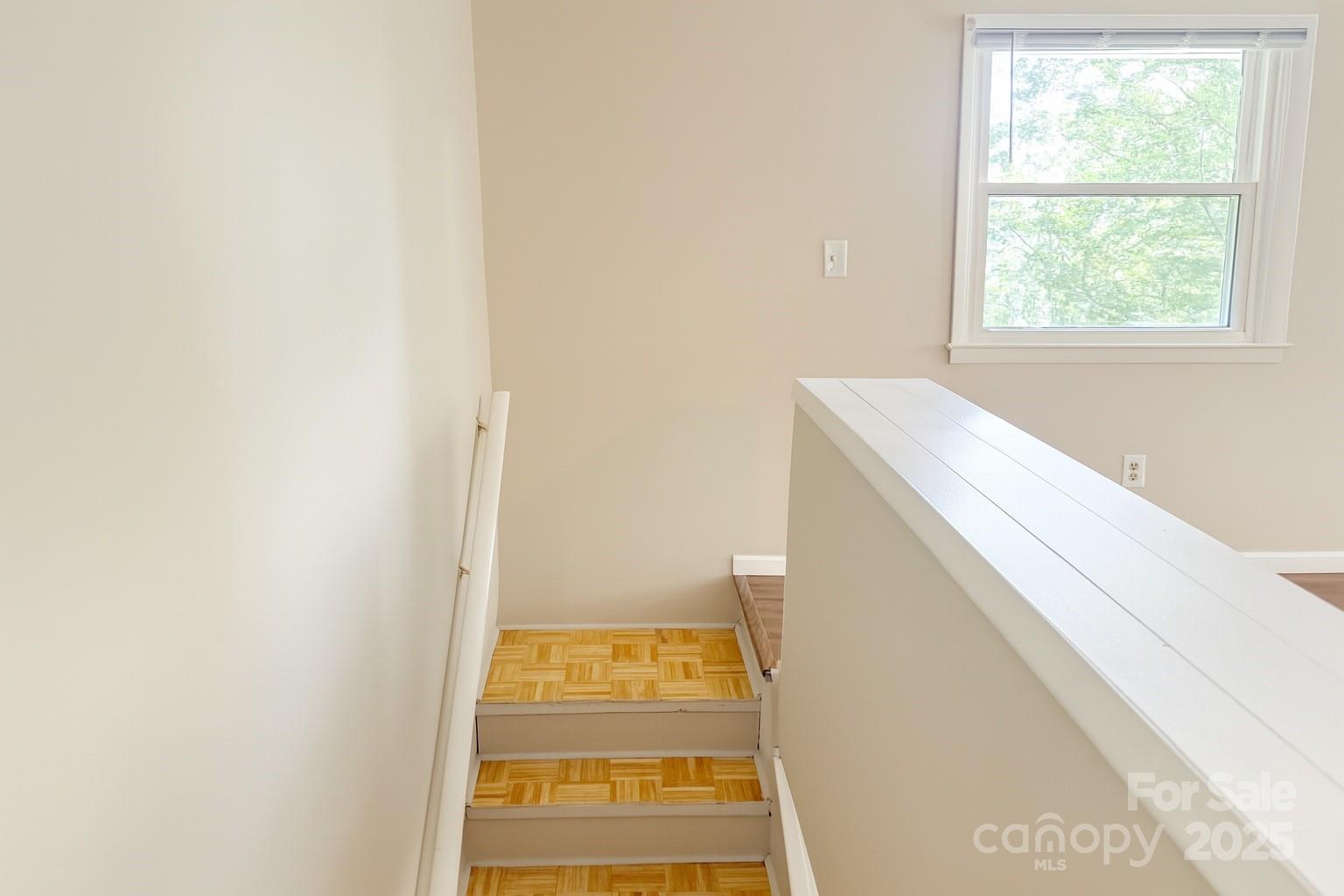 123 Avondale Ridge Road Asheville NC 28803