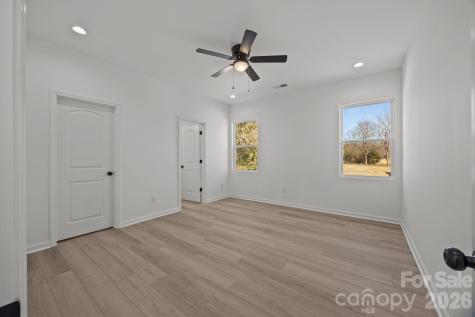 111 E Earnhardt Street Salisbury NC 28144