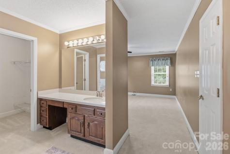 9232 Hemingford Court Charlotte NC 28277