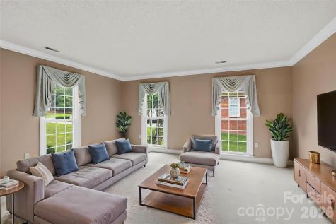 9232 Hemingford Court Charlotte NC 28277