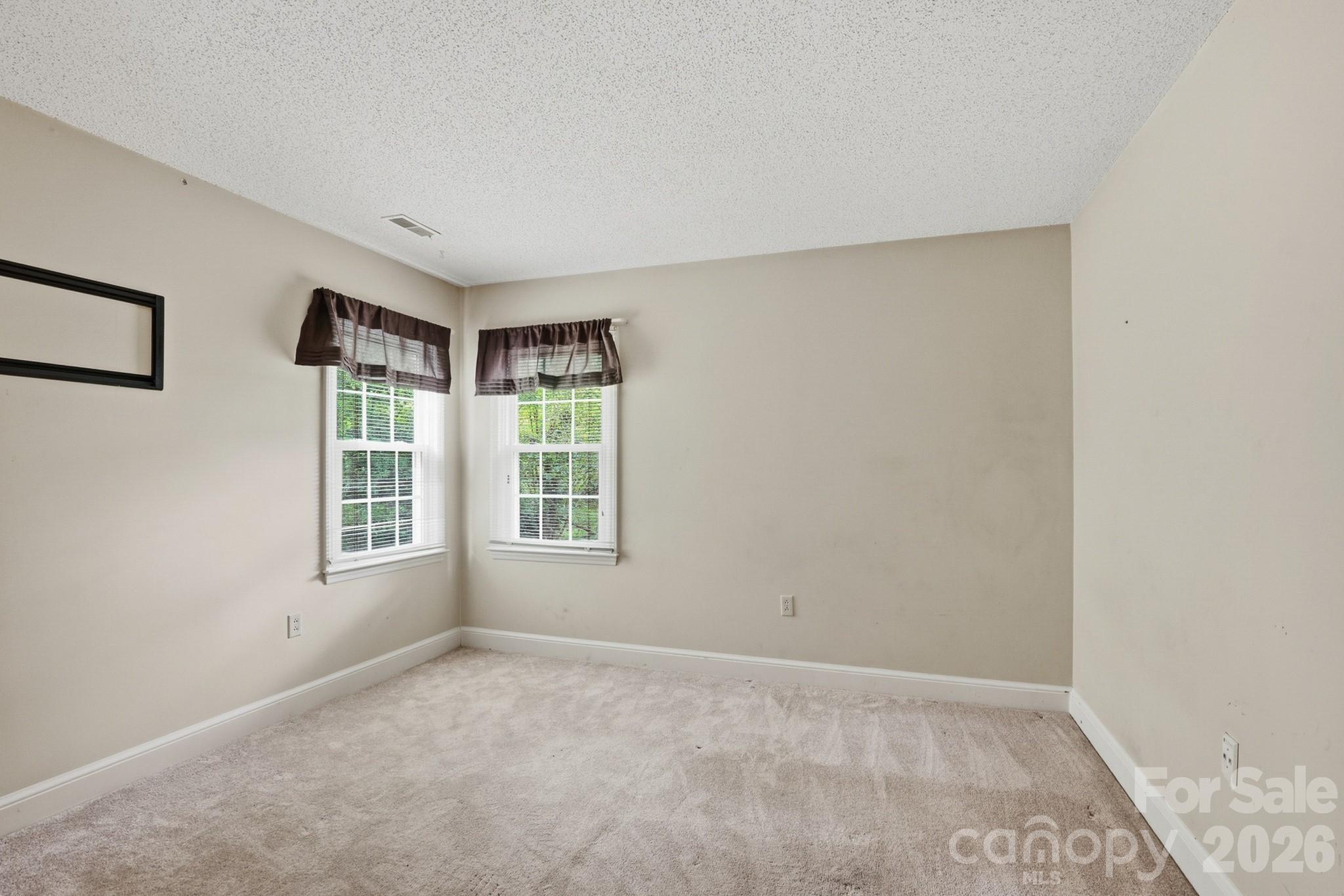 9232 Hemingford Court Charlotte NC 28277
