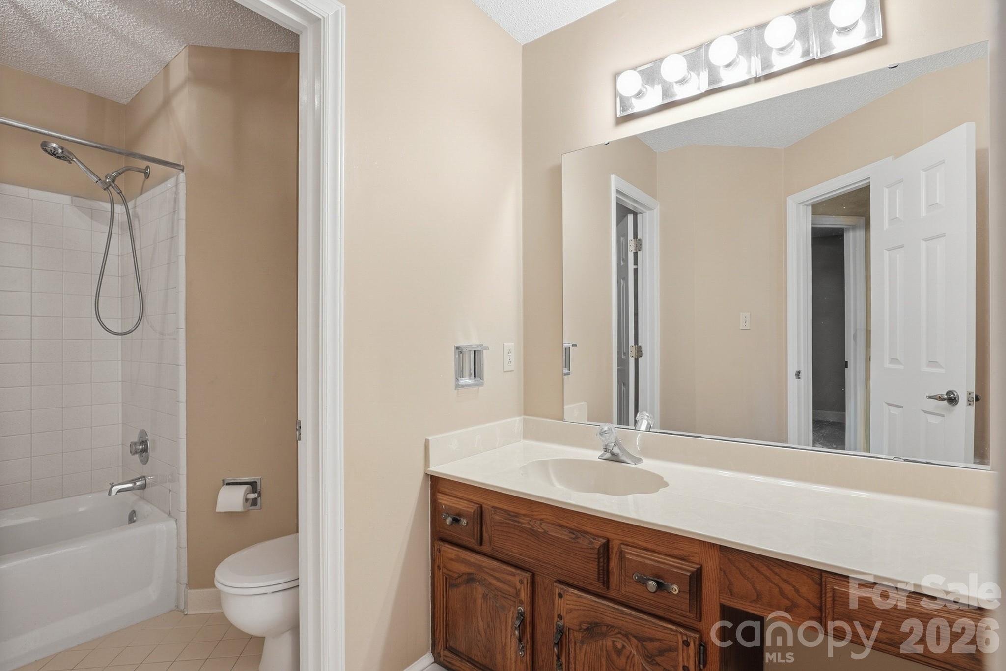 9232 Hemingford Court Charlotte NC 28277