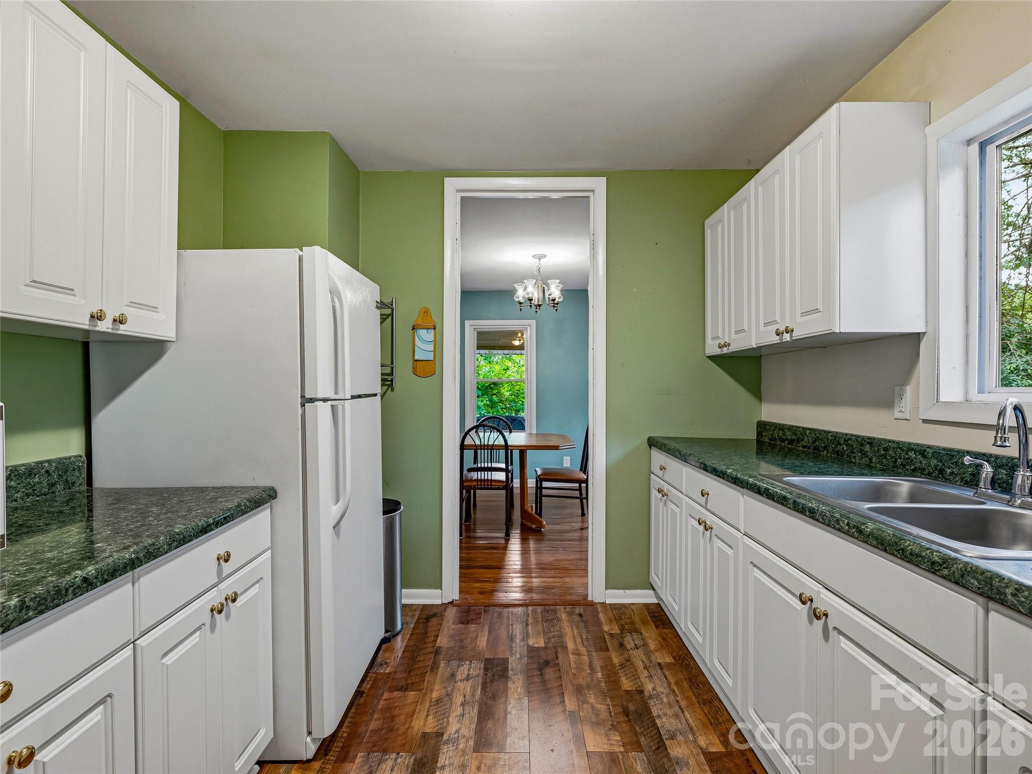 506 Johnston School Road Asheville NC 28806