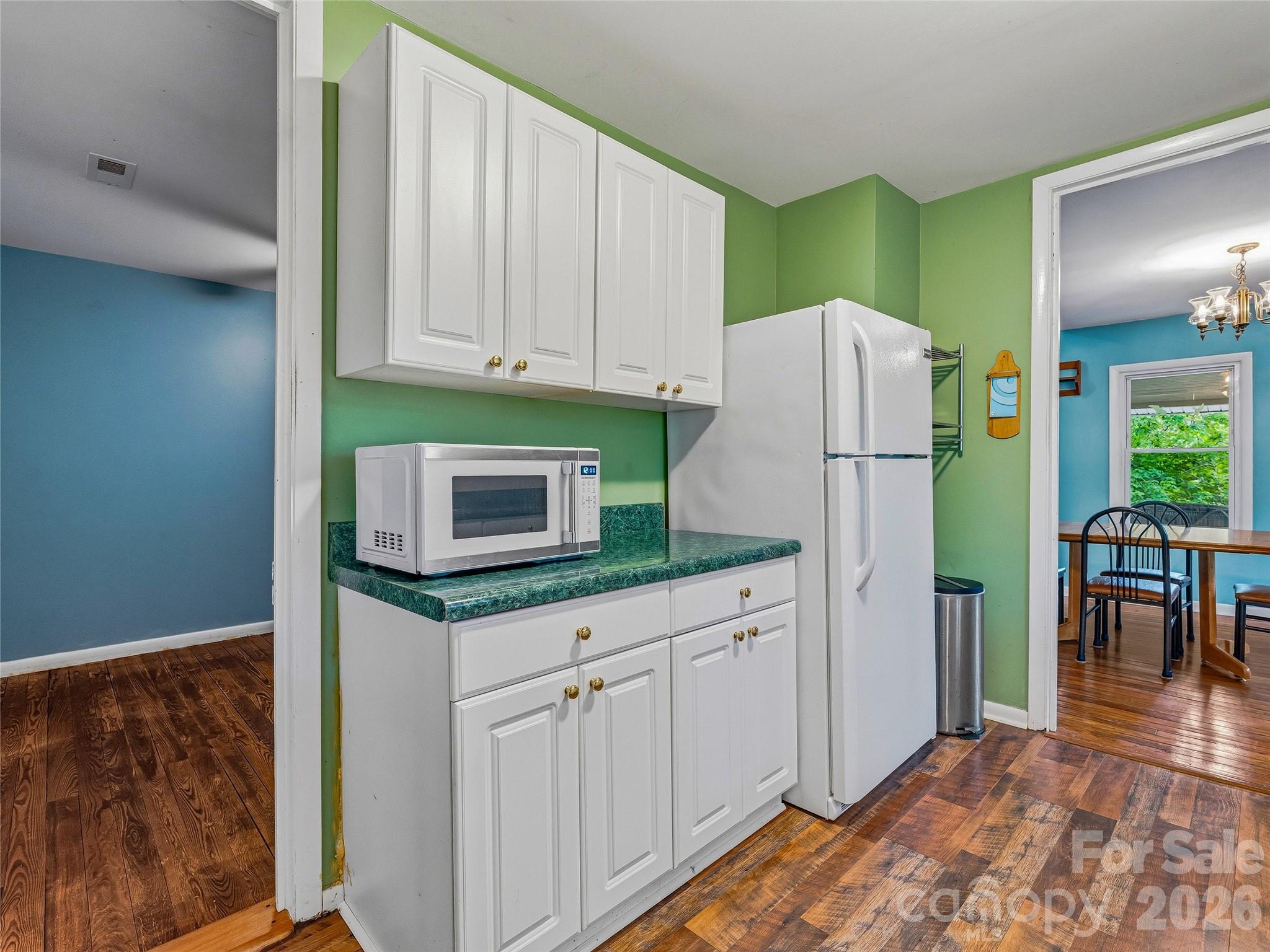 506 Johnston School Road Asheville NC 28806