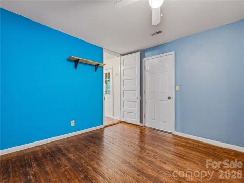 506 Johnston School Road Asheville NC 28806