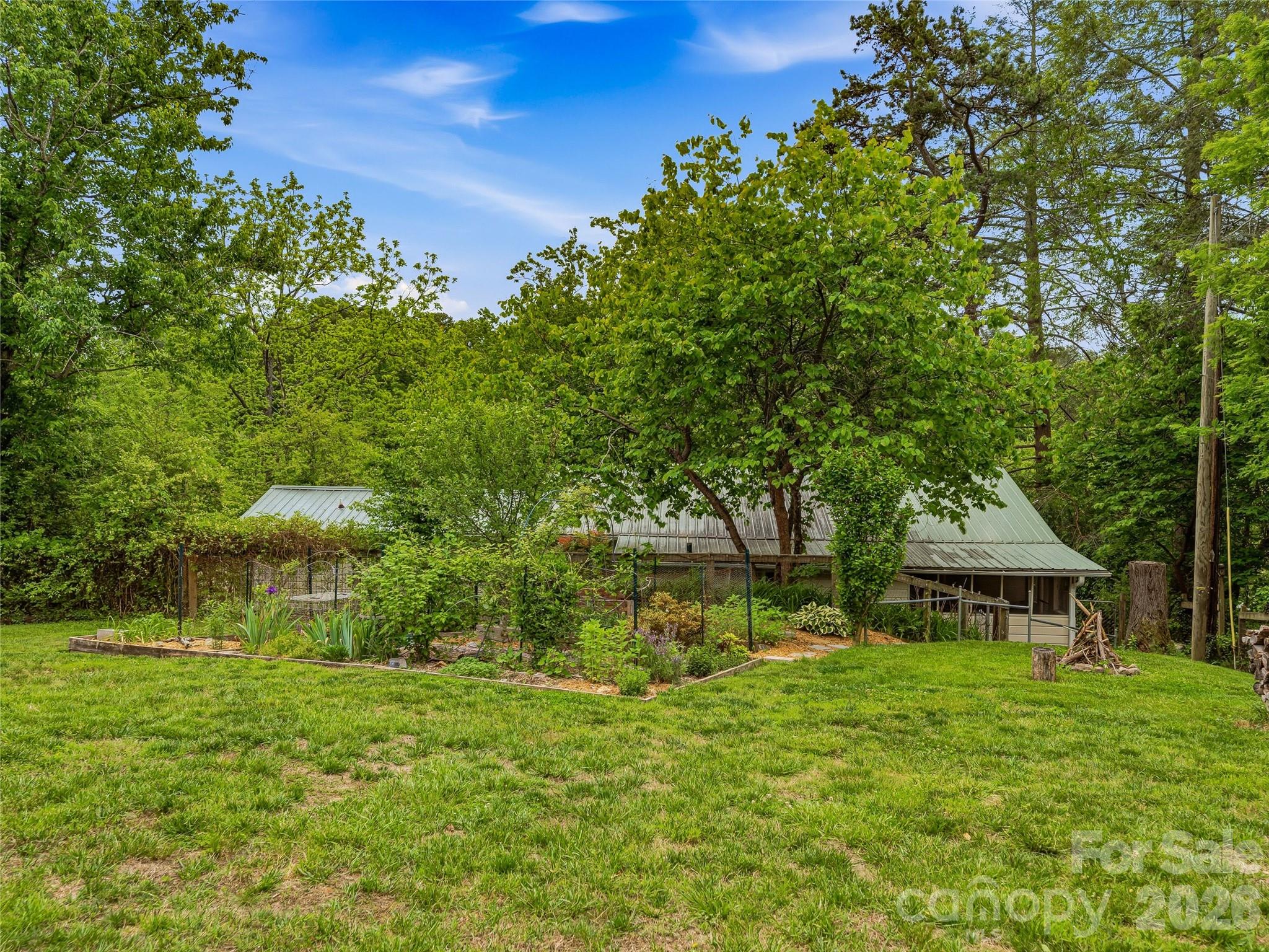 506 Johnston School Road Asheville NC 28806