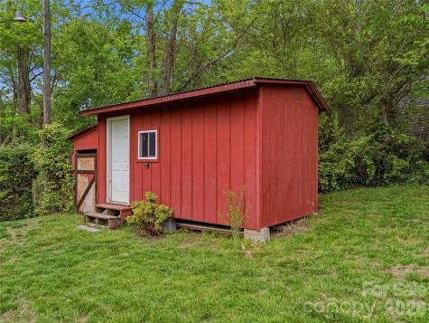 506 Johnston School Road Asheville NC 28806
