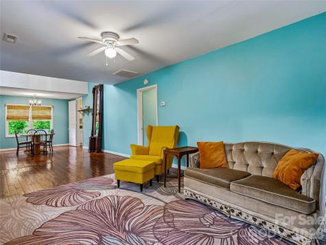 506 Johnston School Road Asheville NC 28806