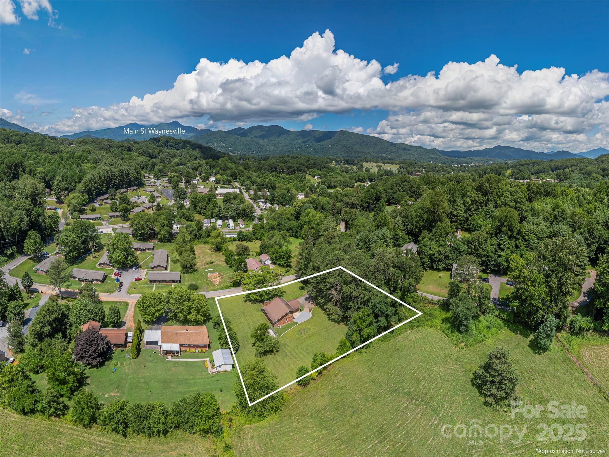 827 Oakdale Road Waynesville NC 28786