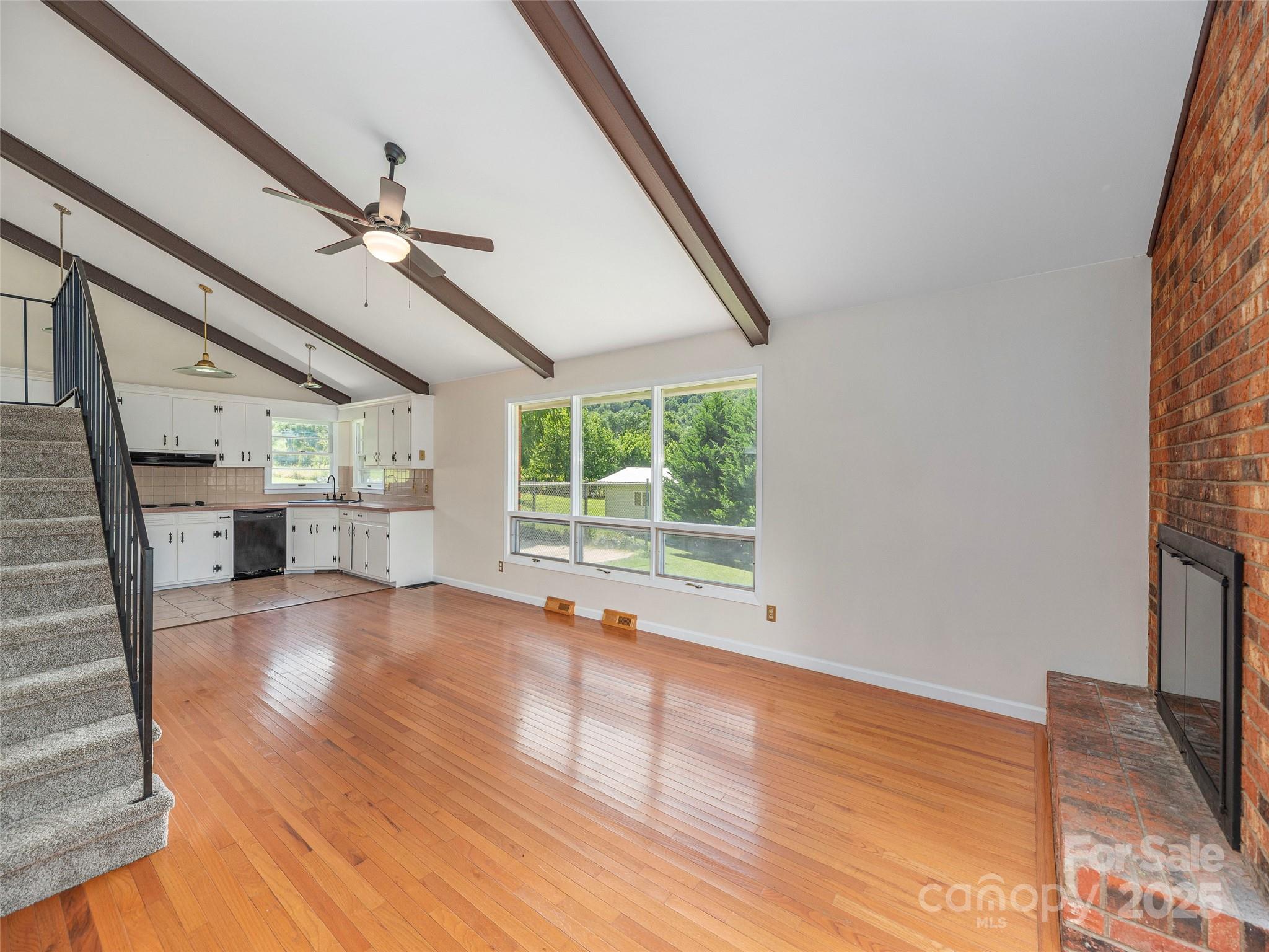827 Oakdale Road Waynesville NC 28786