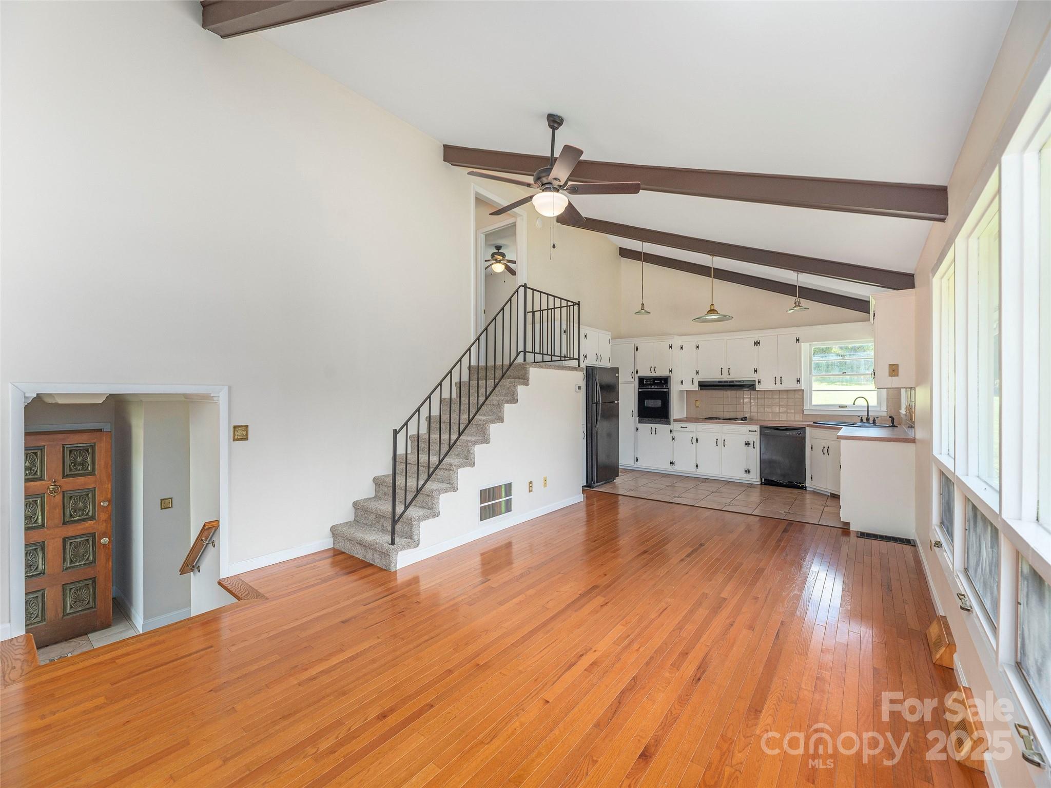 827 Oakdale Road Waynesville NC 28786