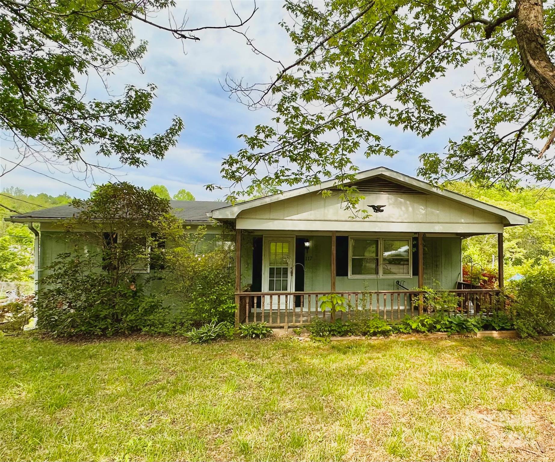 117 Vinewood Circle Asheville NC 28806