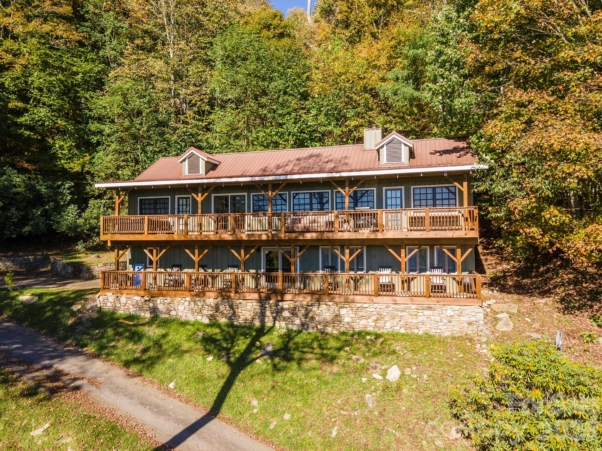 322 Goldenleaf Road Mars Hill NC 28754