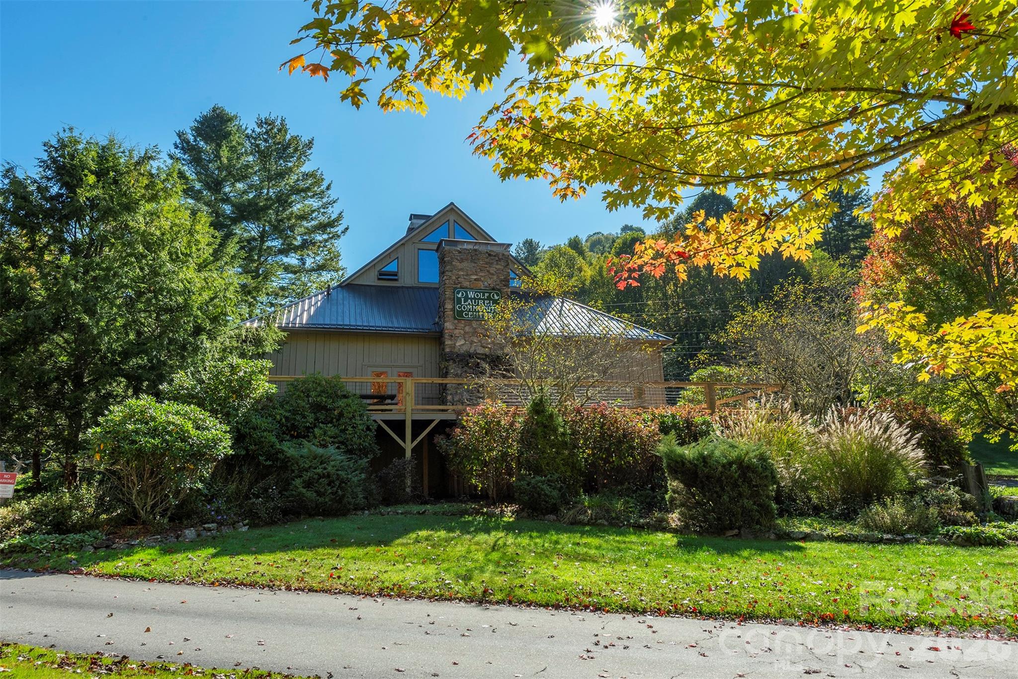 322 Goldenleaf Road Mars Hill NC 28754