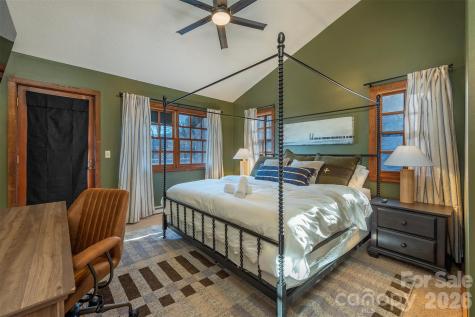 322 Goldenleaf Road Mars Hill NC 28754