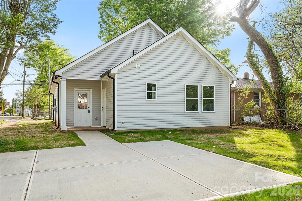 1102 W Horah Street Salisbury NC 28144