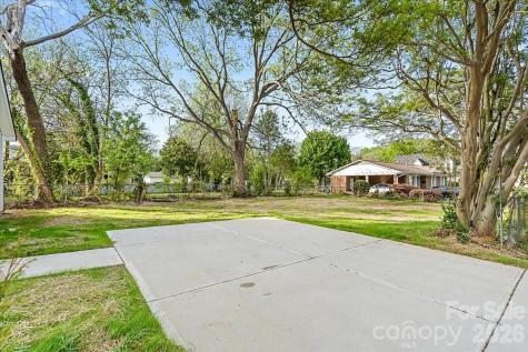 1102 W Horah Street Salisbury NC 28144
