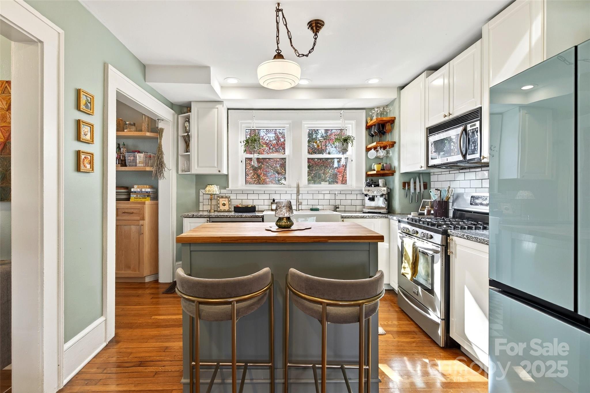 18 Princeton Drive Asheville NC 28806