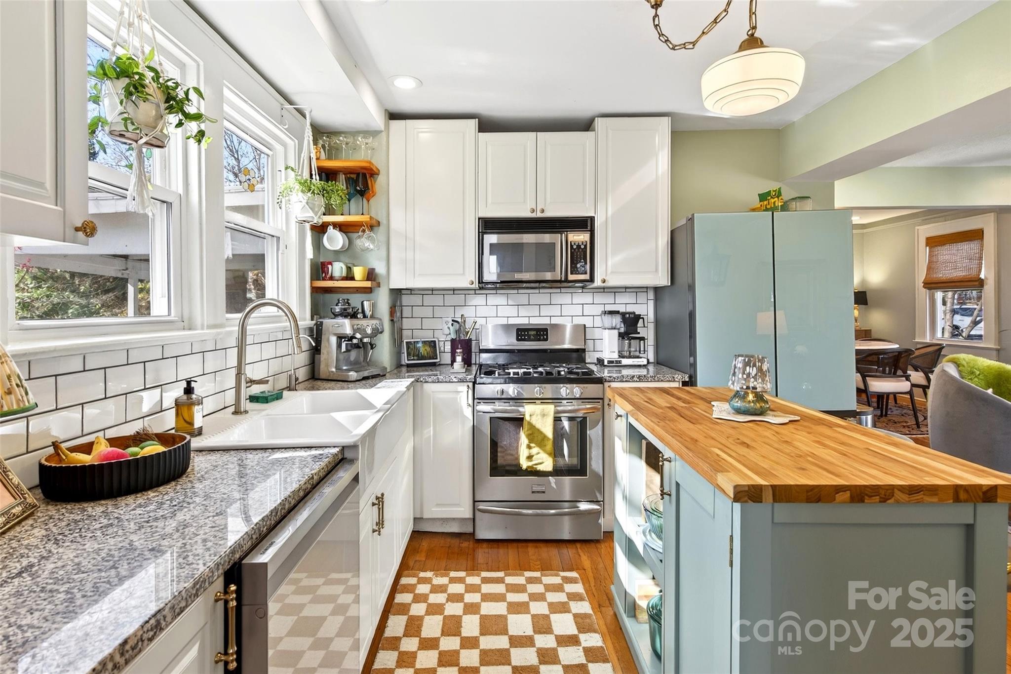 18 Princeton Drive Asheville NC 28806