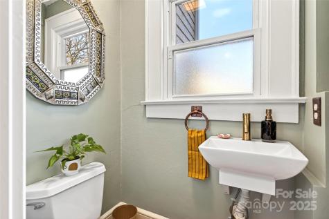 18 Princeton Drive Asheville NC 28806