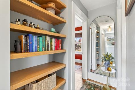 18 Princeton Drive Asheville NC 28806