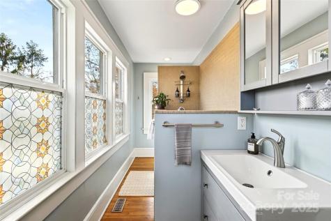 18 Princeton Drive Asheville NC 28806