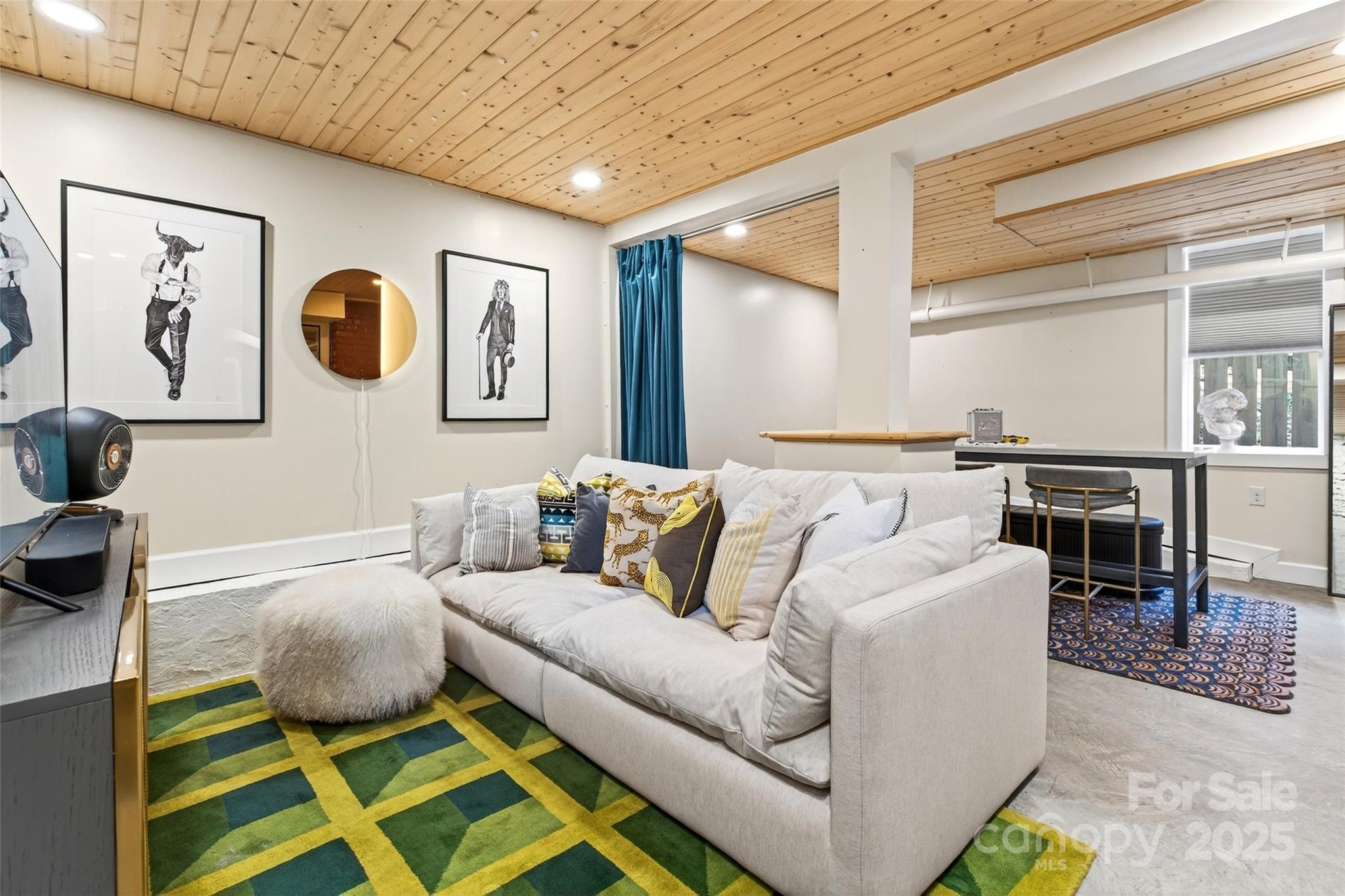 18 Princeton Drive Asheville NC 28806