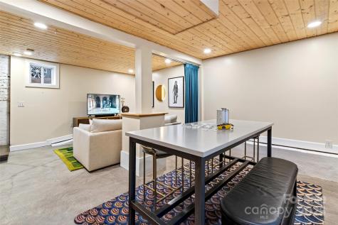 18 Princeton Drive Asheville NC 28806