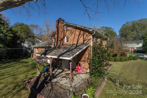 1315 Shady Bluff Drive Charlotte NC 28211