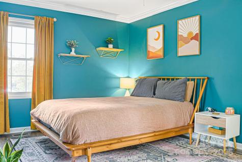 16 Woodfield Road Arden NC 28704