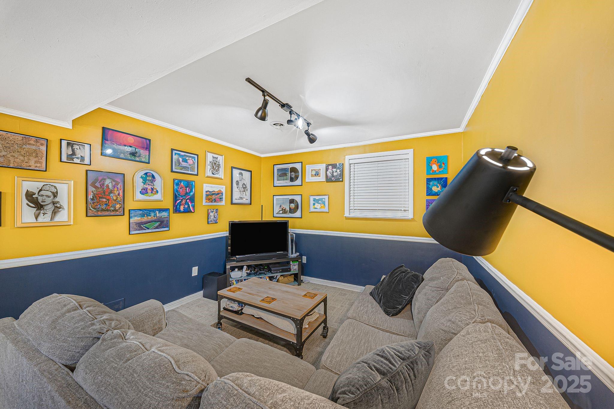 16 Woodfield Road Arden NC 28704