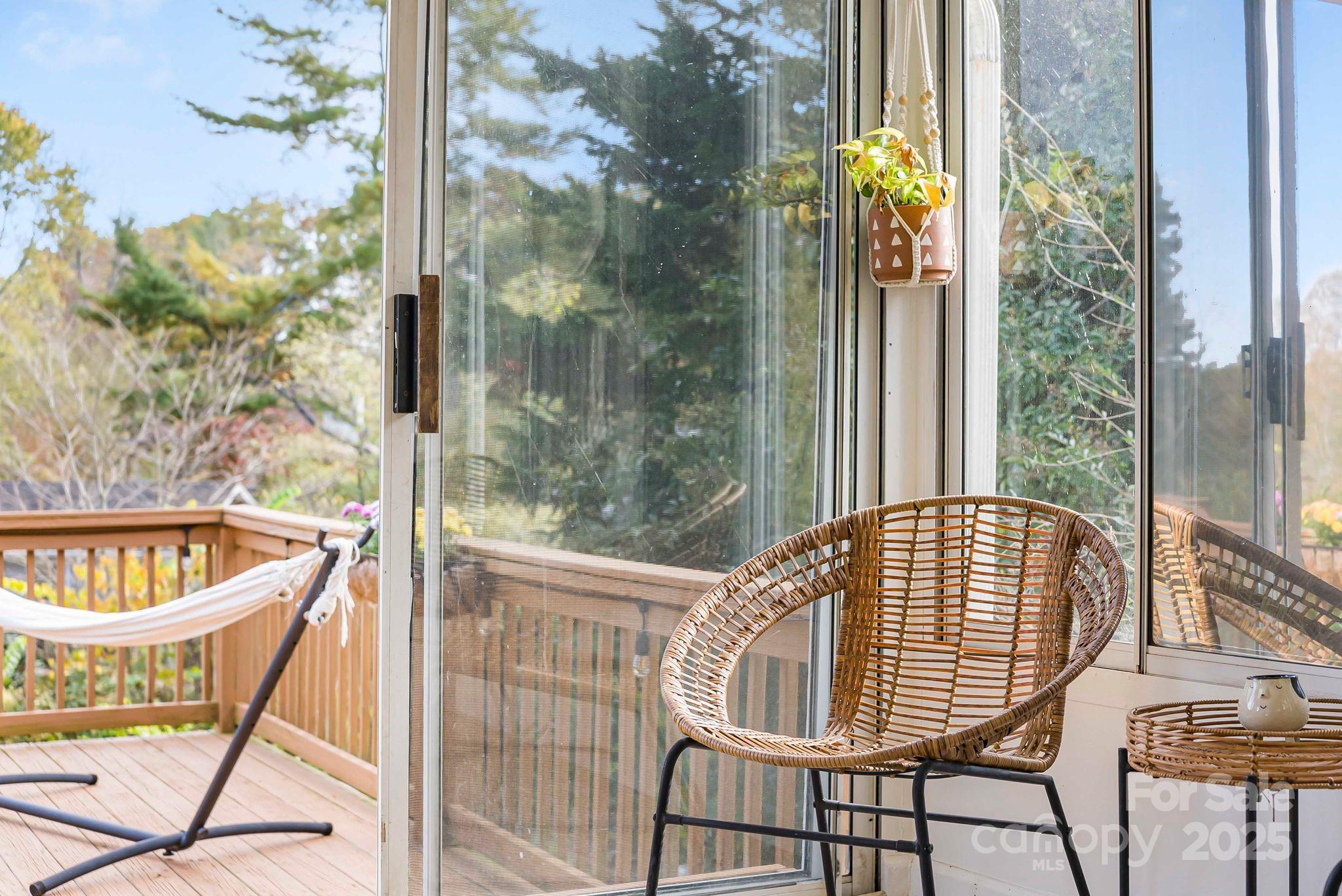 16 Woodfield Road Arden NC 28704