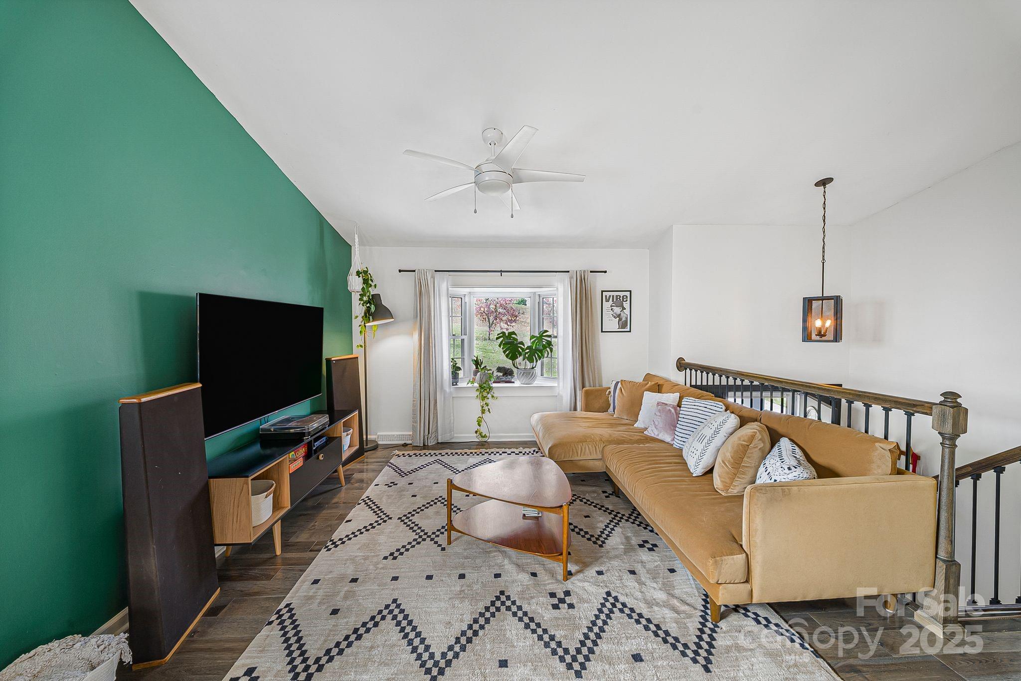 16 Woodfield Road Arden NC 28704