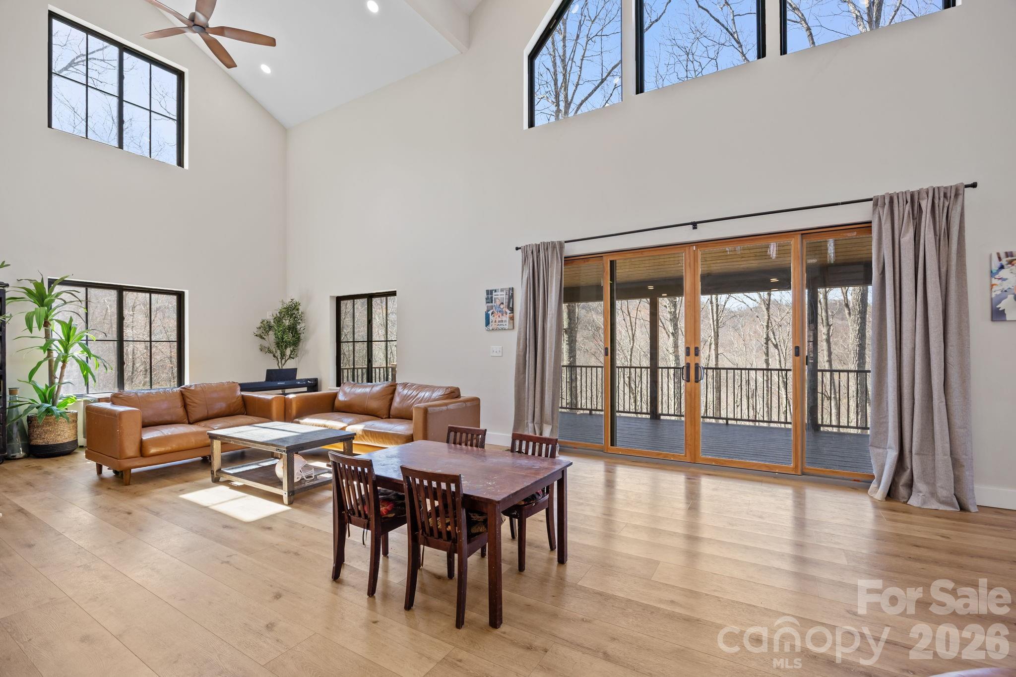 215 Ridgeway Road Candler NC 28715
