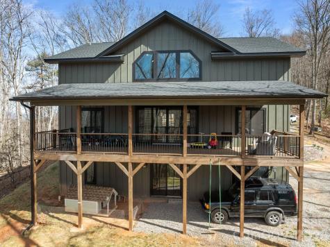215 Ridgeway Road Candler NC 28715