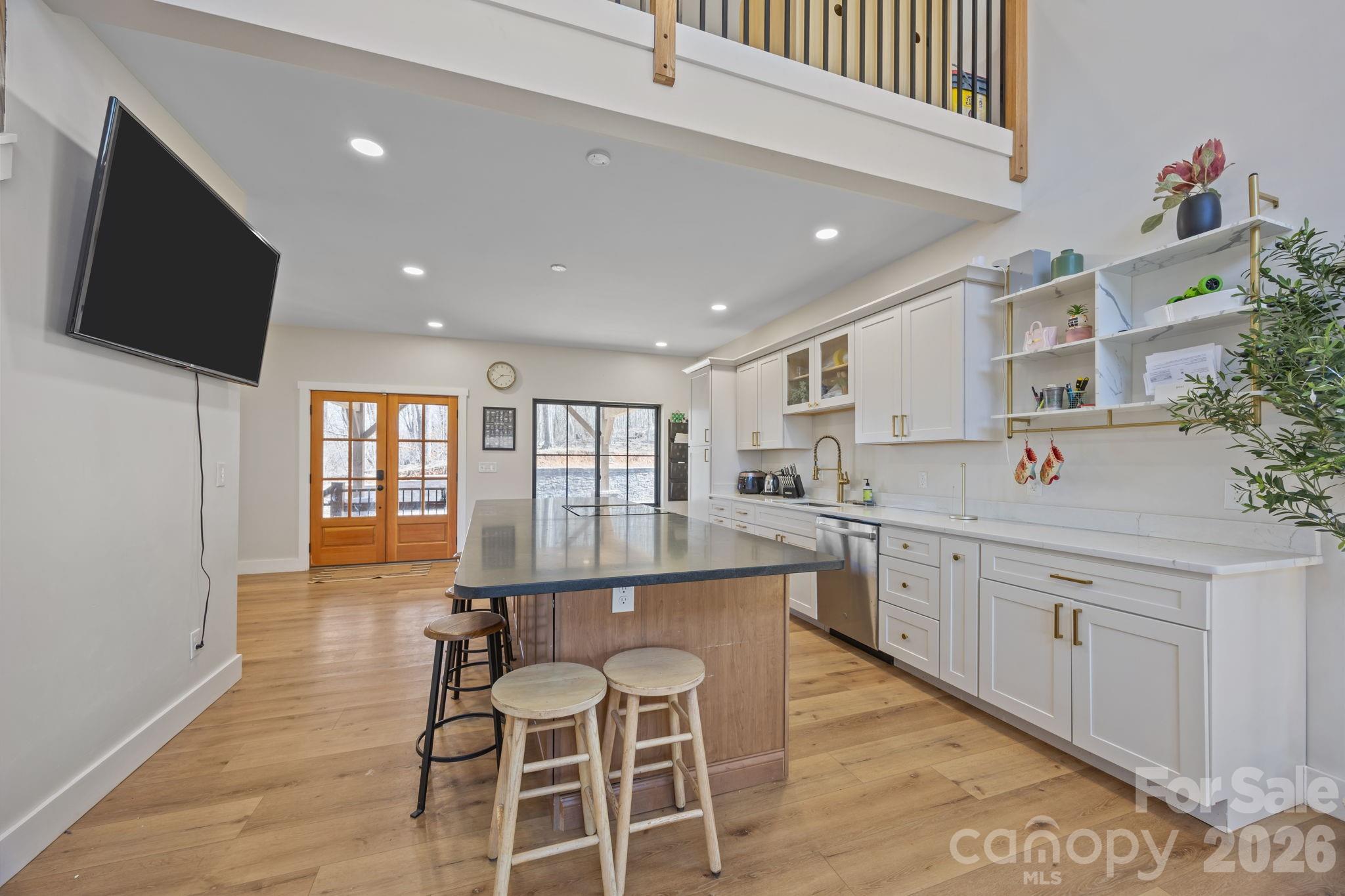 215 Ridgeway Road Candler NC 28715