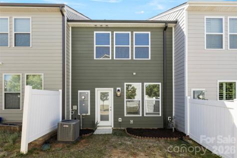 1407 Crest Creek Court Clover SC 29710