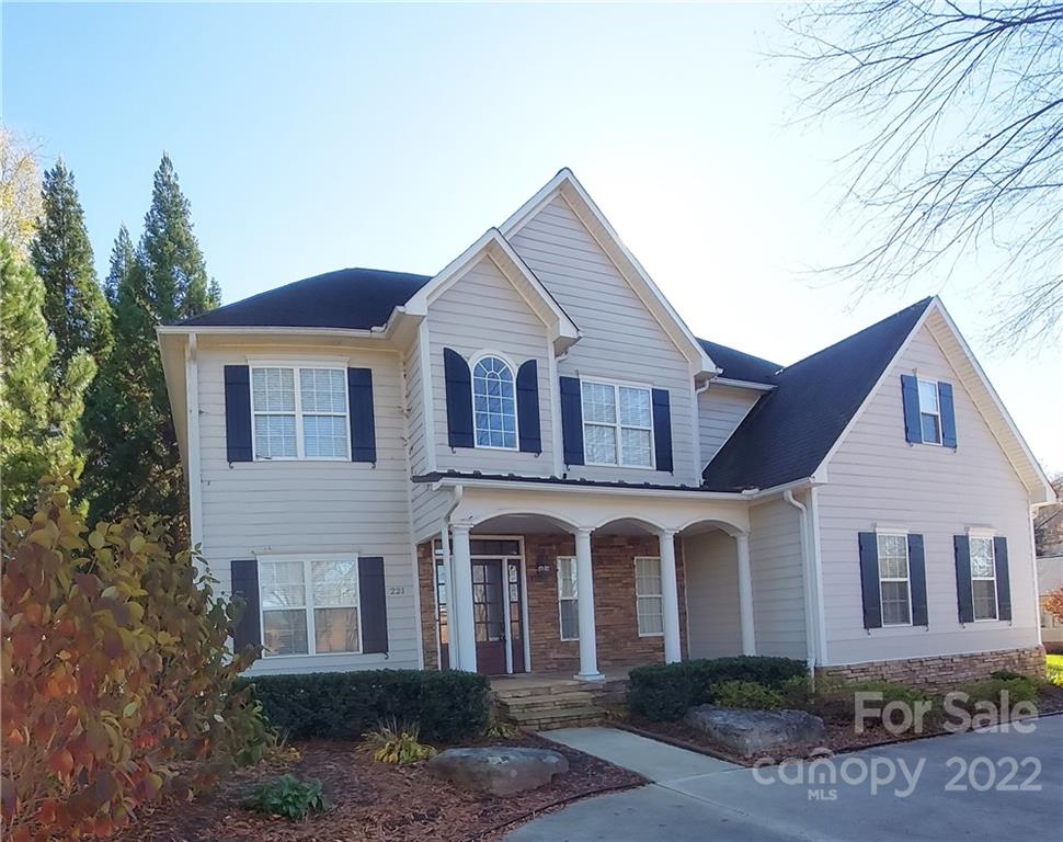 221 Inglewood Drive Morganton NC 28655