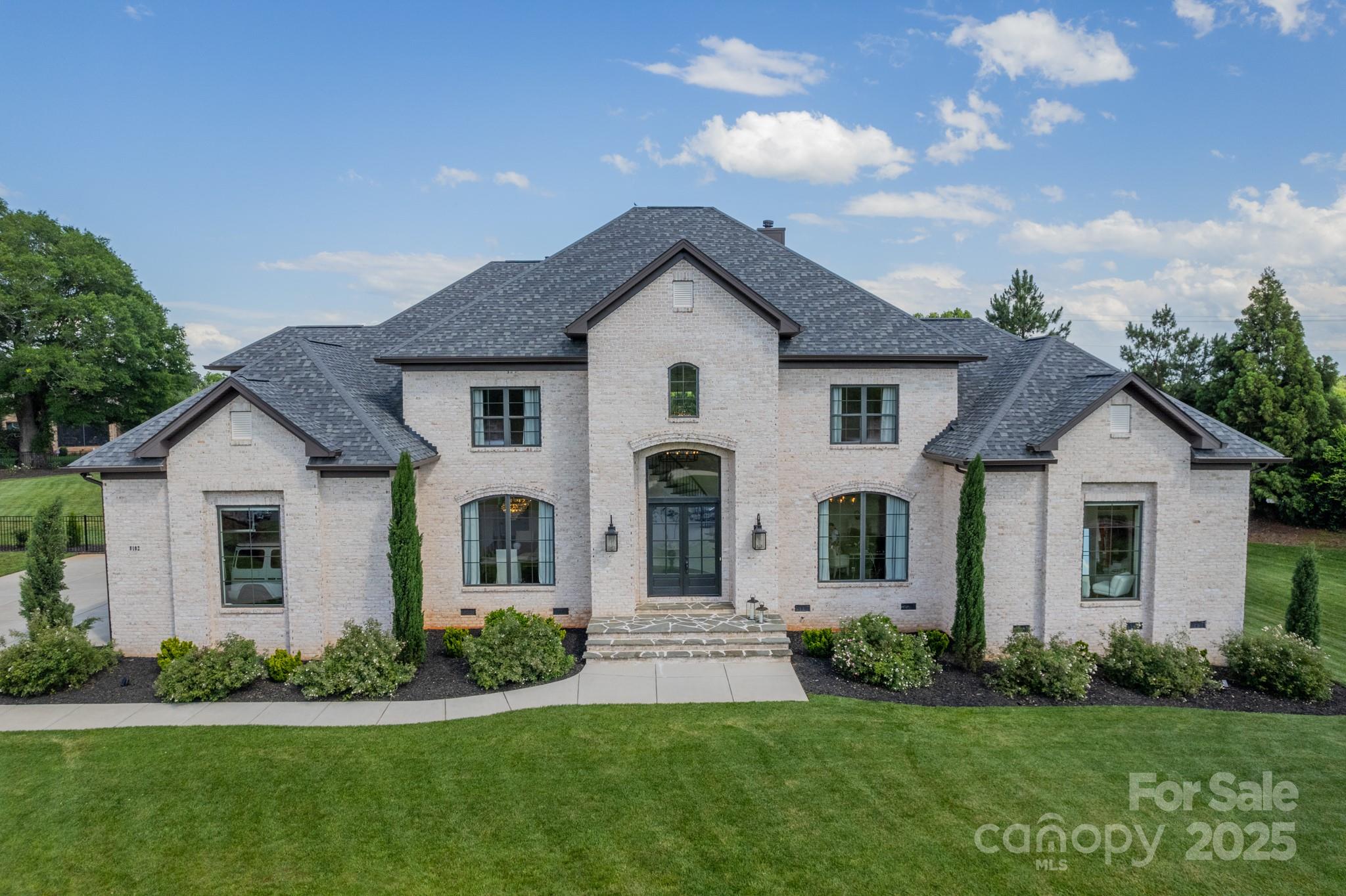 8102 Rolling Fields Road Charlotte NC 28227