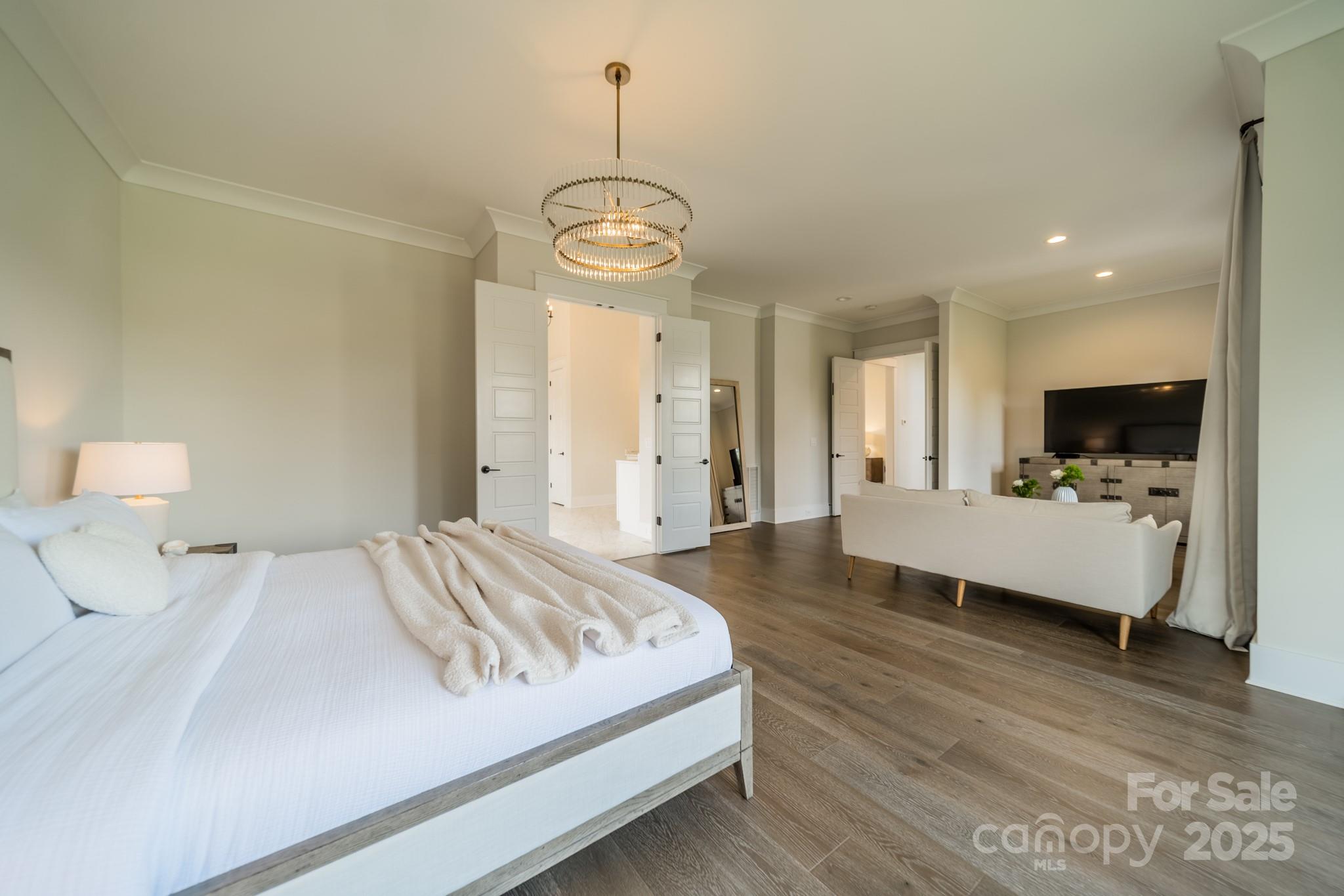 8102 Rolling Fields Road Charlotte NC 28227