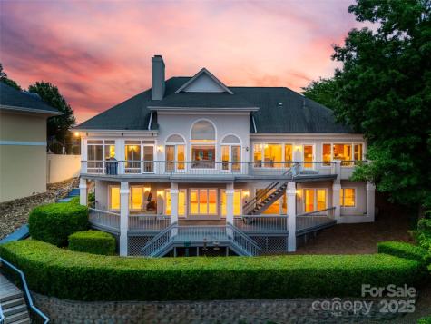 16108 Woolwine Road Charlotte NC 28278