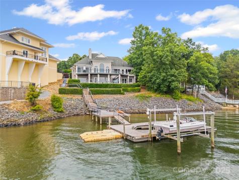 16108 Woolwine Road Charlotte NC 28278