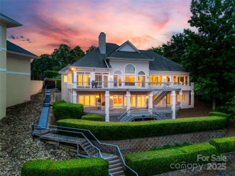 16108 Woolwine Road Charlotte NC 28278