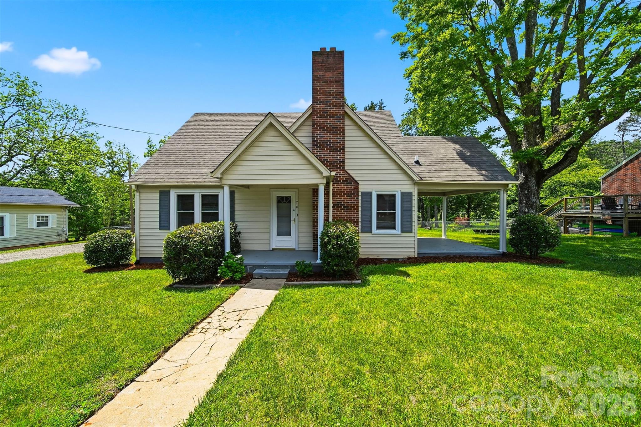 210 Valdese Drive Morganton NC 28655