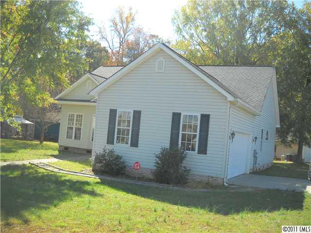 557 N Race Street Statesville NC 28677