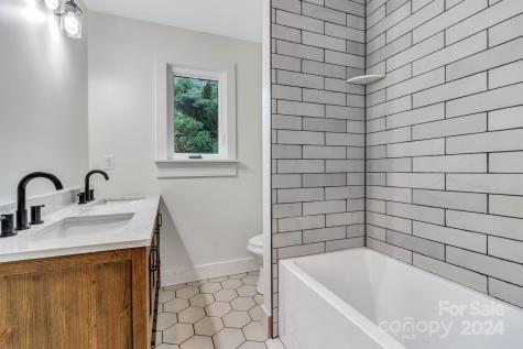 216 Vance Avenue Black Mountain NC 28711