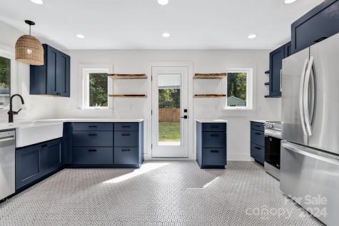 216 Vance Avenue Black Mountain NC 28711