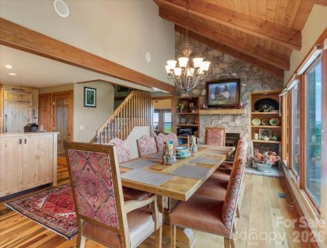 373 Rhododendron Lane Burnsville NC 28714