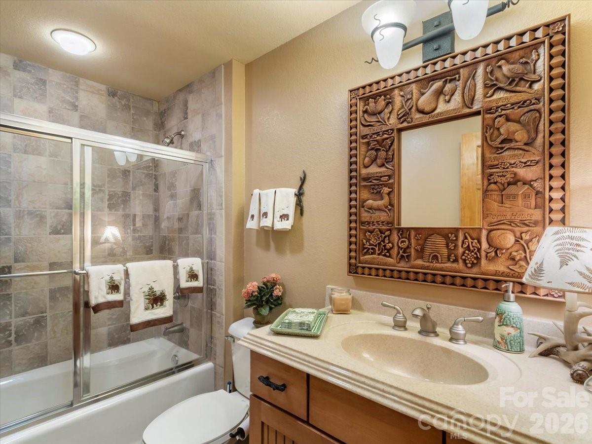 373 Rhododendron Lane Burnsville NC 28714