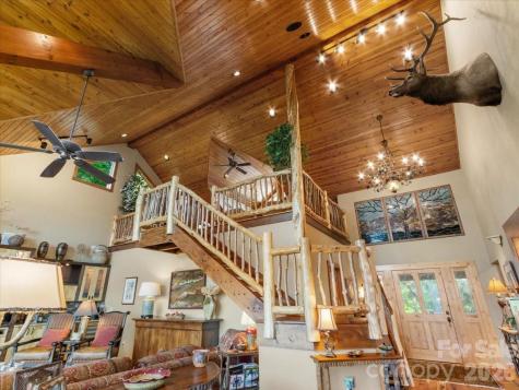 373 Rhododendron Lane Burnsville NC 28714